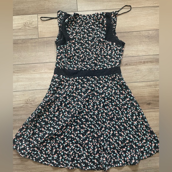 Jessica Simpson Floral A-line Dress, with Lace Detail - Picture 2 of 4